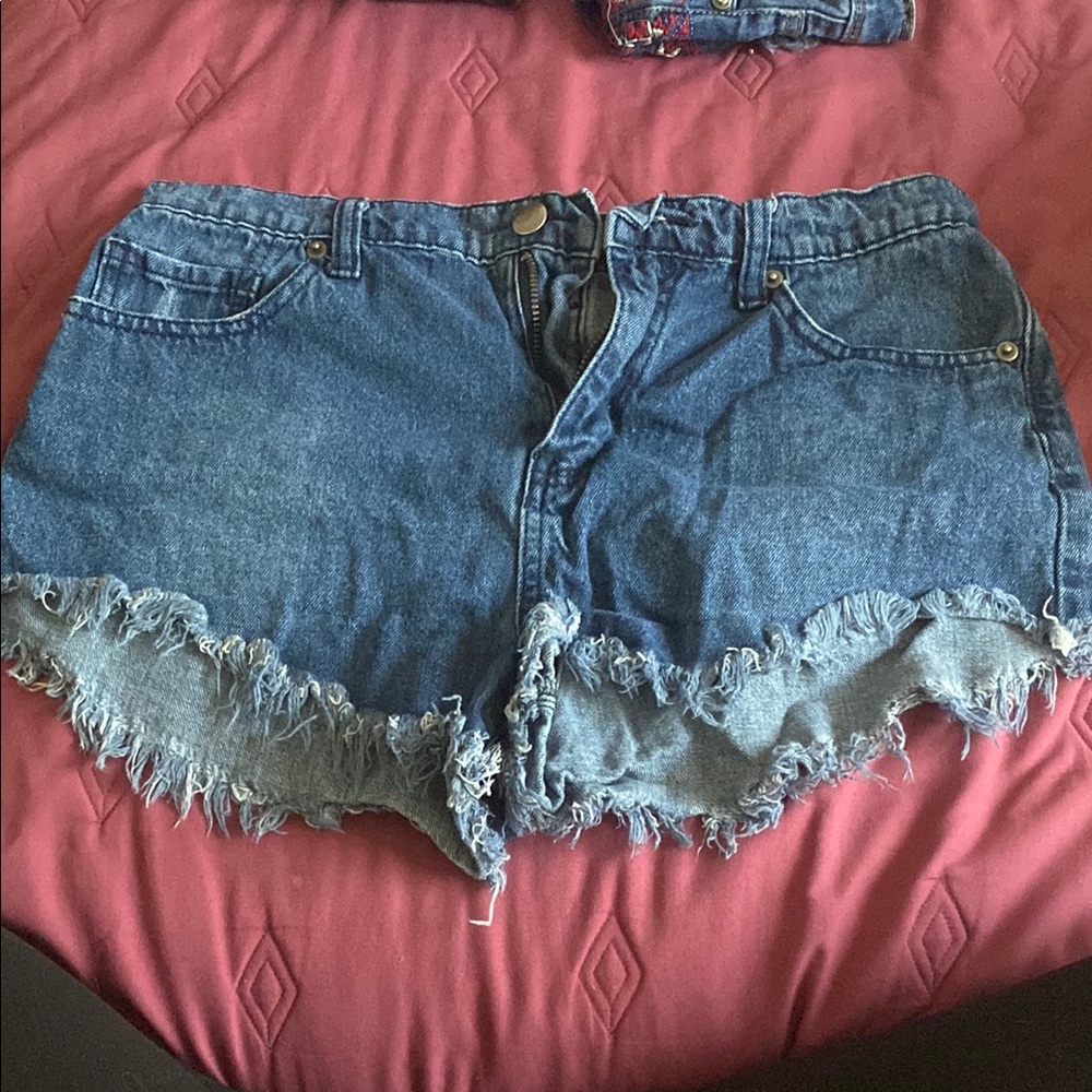 Denim Frayed Hem Women's Shorts